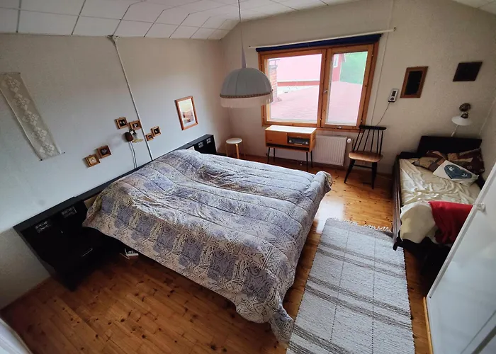 Hébergement de vacances Authentic Arctic By The River *